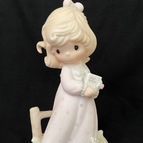 Precious Moments The Voice of Spring Porcelain Figurine - Picture 1 of 6